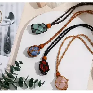 🧺✨ Basket Macramé Crystal Necklace – Versatility, Intention and Style 🌈
