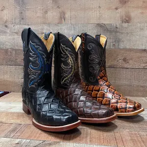 Men's Cowboy Rodeo Western Genuine Cowhide Leather With Fish-Print Embossed Pattern Square Toe Boots Botas de Pescado Est. 722/700 Piraruco