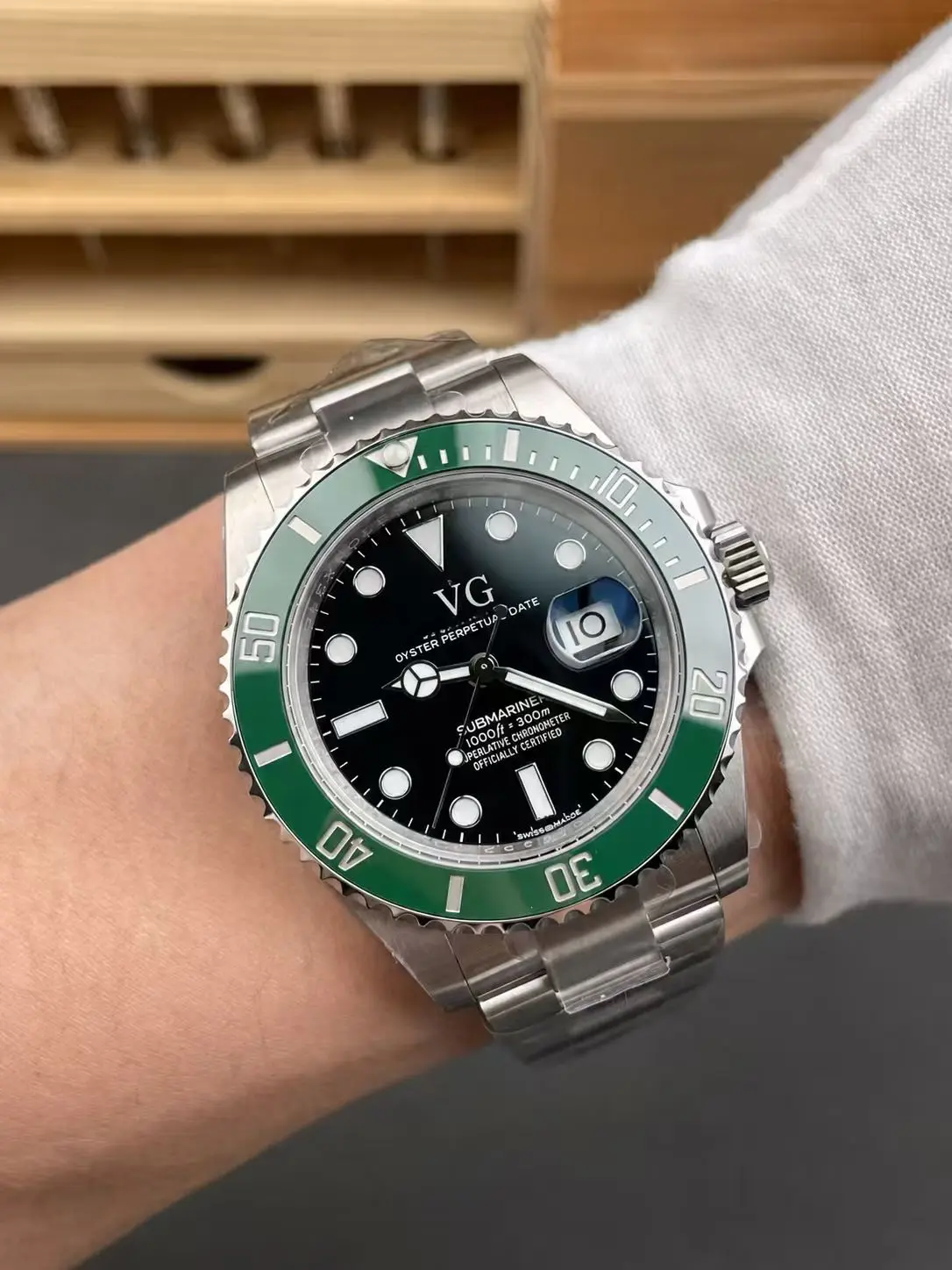 Smooth Our Thread Blue Diver Mechanical Watch