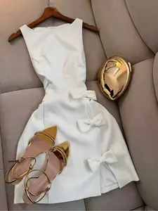 New Spring and Summer Style Crew Neck Sleeveless Slim Fit Slit Bow Decor Simple and Fashionable Dress, Elegant Dating Style Skirt, Ideal for Parties, Dates and Shopping