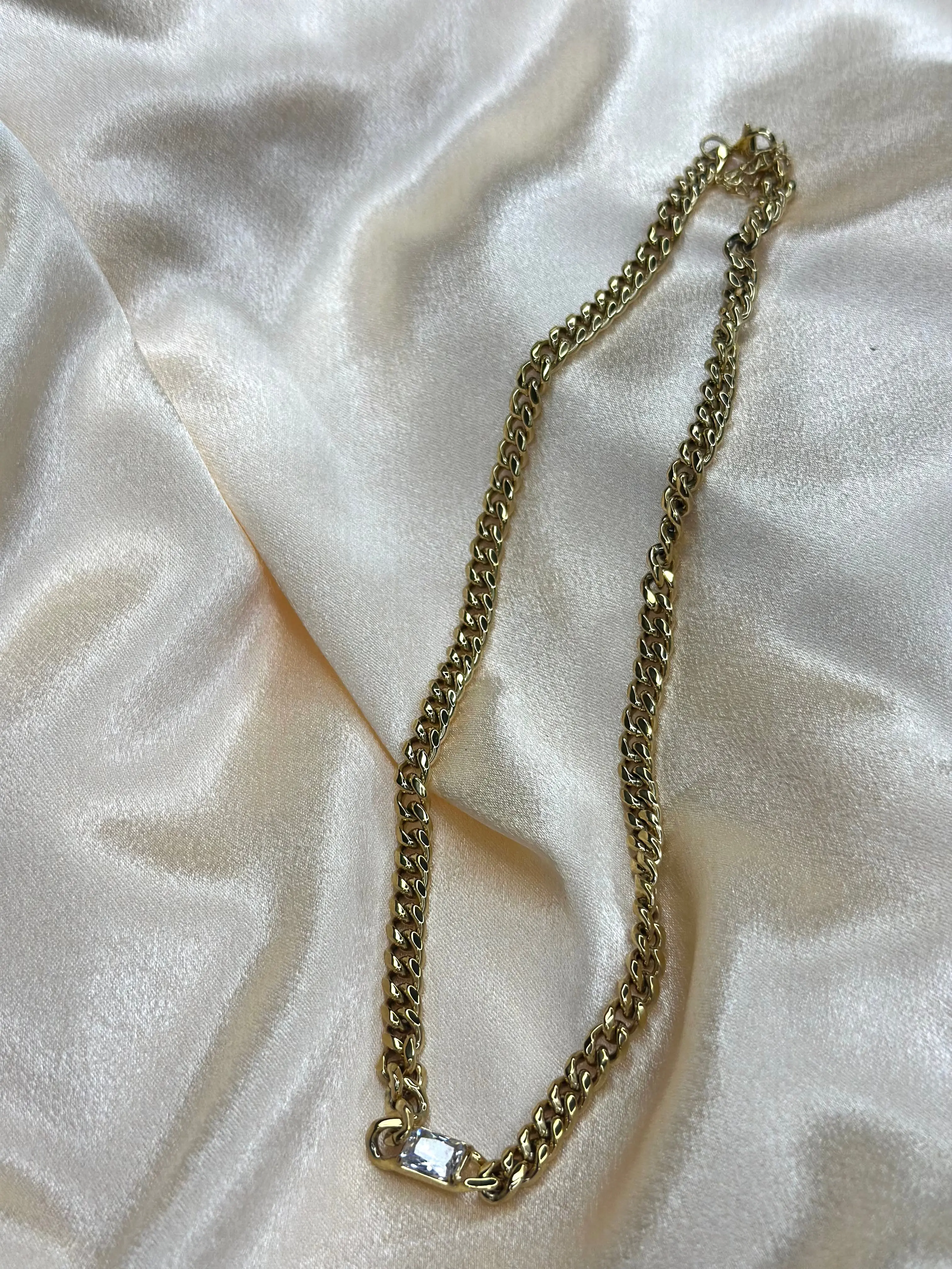 Melrose necklace Melrose necklace