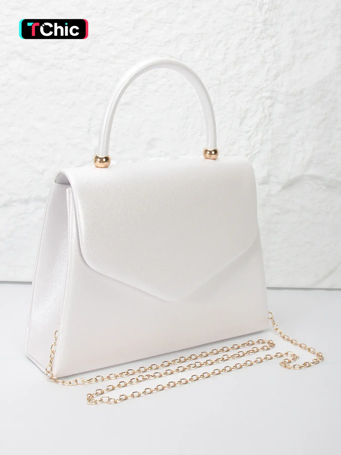White Women's Evening Chain Purses, Chic Crossbody Purse, Elegant Shoulder Purse, High-gloss Pu Handbag, Clutch Bag, Box Bag, Comes with A Shoulder Chain for Single-shoulder Or Crossbody Use, Ideal for Weddings, Parties, Galas, Holiday Gifts