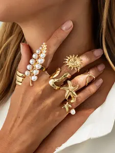 7-Piece Ocean Vacation Starfish Shell Ring Set, Unique Pearl-Embedded Branch Rings, Durable and Versatile, Perfect Gift, Comfortable Grip