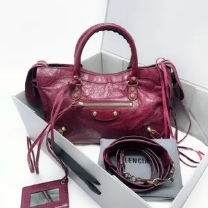 Pre-owned Balenciaga Leather Shoulder Bags 7.8'' R3019 Shoulder Bag C213586624 0320 T3 Mia