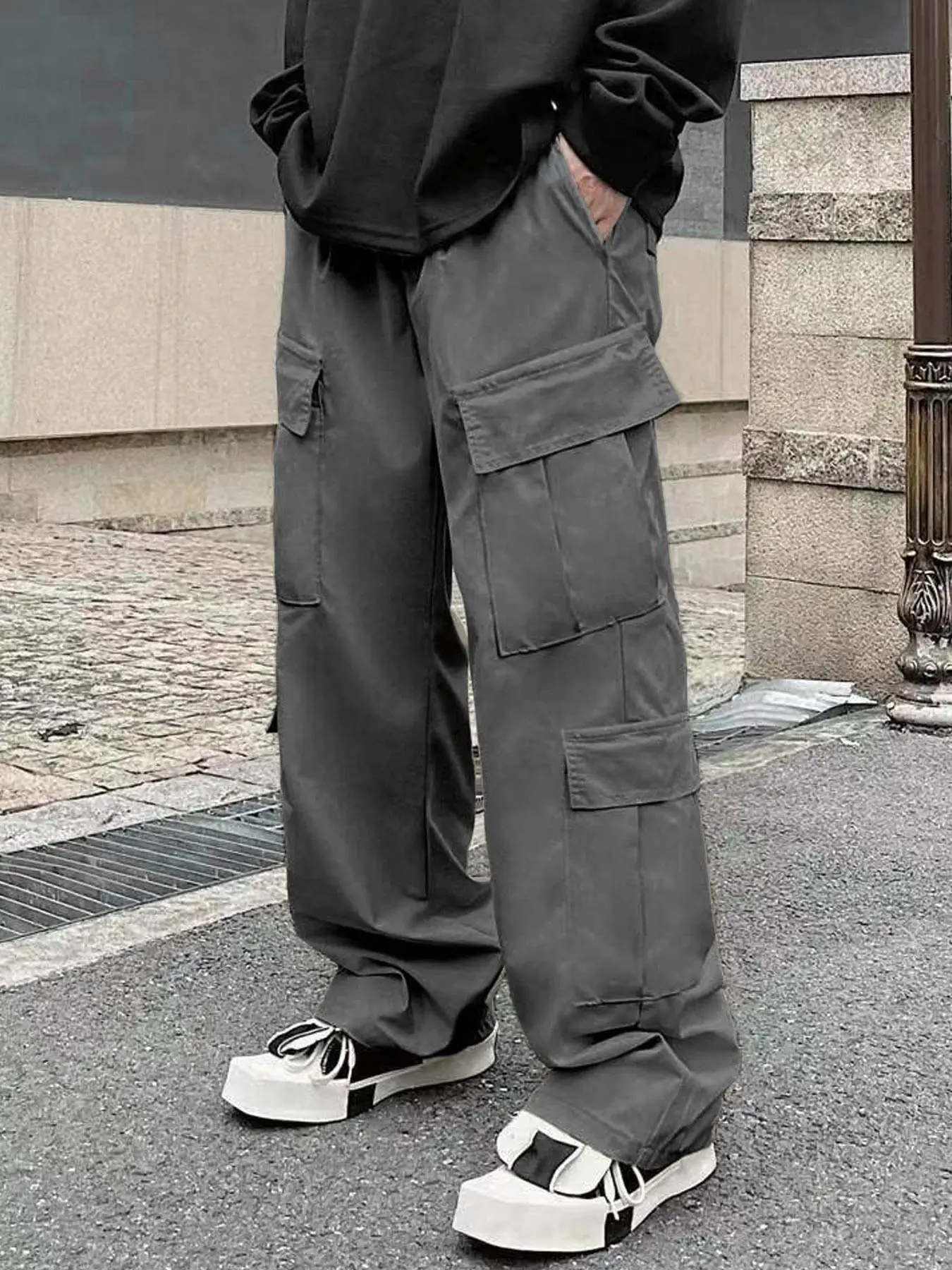 Men's Solid Multi-pocket Elastic Waist Cargo Pants, Regular Fit Fashion Casual Wide Leg Trousers for Daily Outdoor Wear, Men's Bottoms for Spring & Fa