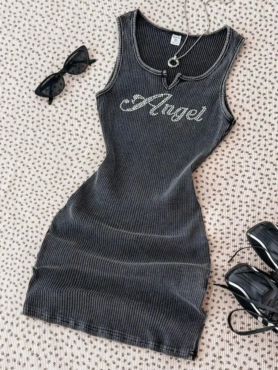 Teen Girls English Graphic Print Ribbed Camisole Dress, Snug Fit Techno Rave Casual Streetwear for Summer