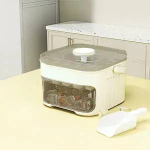 Household multi-functional convenient press-type ice grid ice cube mold ice tray, suitable for beer, beverages, ice-chilling ice plates and ice tongs. It is an ideal choice for refrigerator ice boxes and ice cube molds in summer.