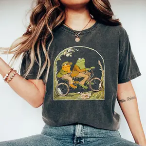 Comfort Colors® Vintage Frog And Toad Shirt