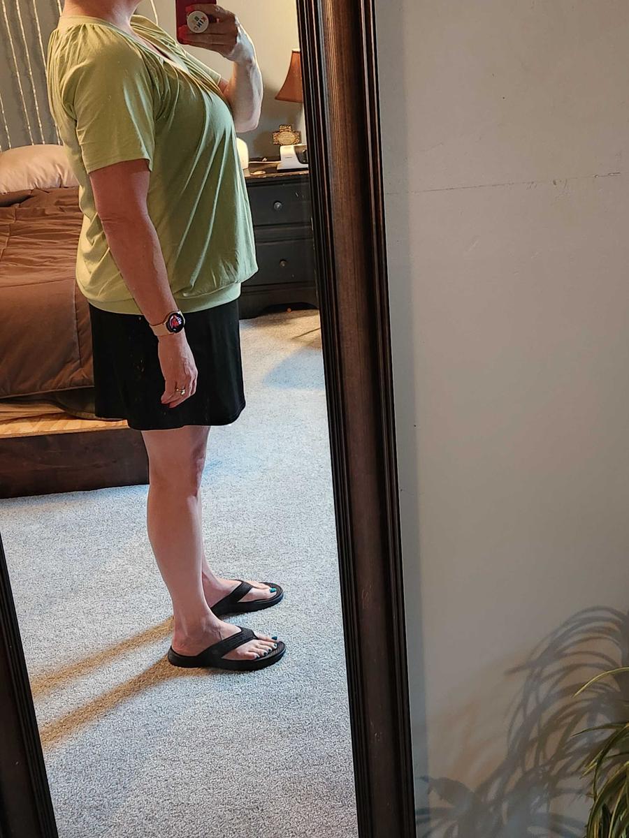 Item: Grass Green, L