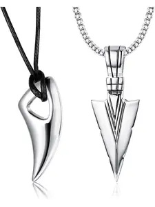 2Pcs Mens Pendant Necklace Spearpoint Arrowhead Wolf Teeth Pendant Mens Stainless Steel Chain Necklace for Men Silver