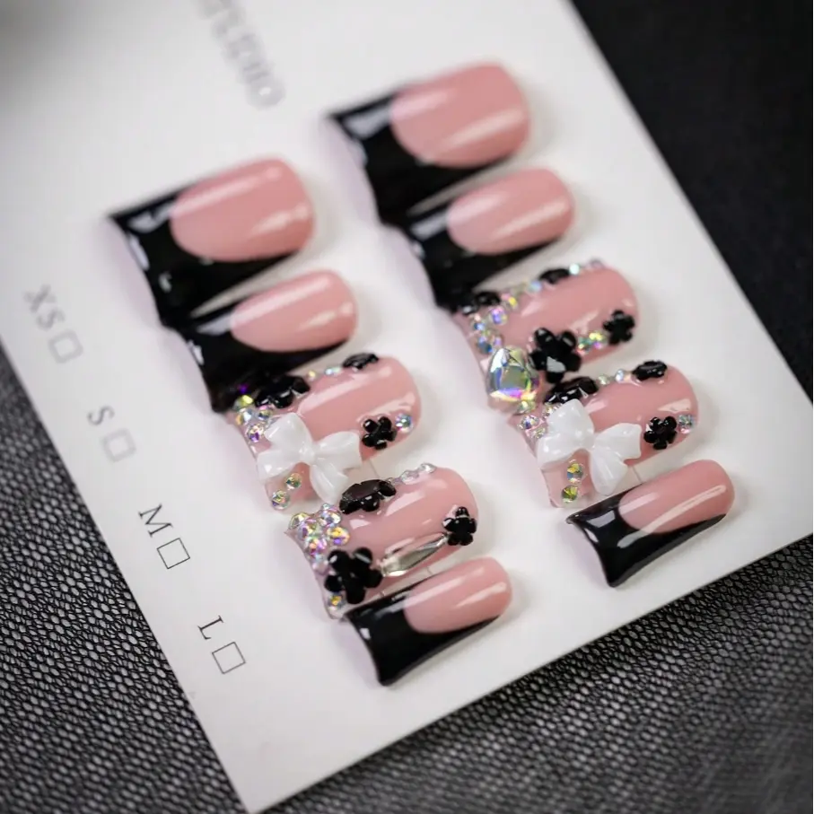 10pcs Y2K Style Kawaii Nails White Bow Short Duck Nails, Handmade Black Edged French Tips Press-On Nails With Bow, Flower, And Rhinestone Accents, Rhinestone Bow Decorated In Indie Aesthetic, For Daily, School, Or Office, Great Gift For Women And Girls