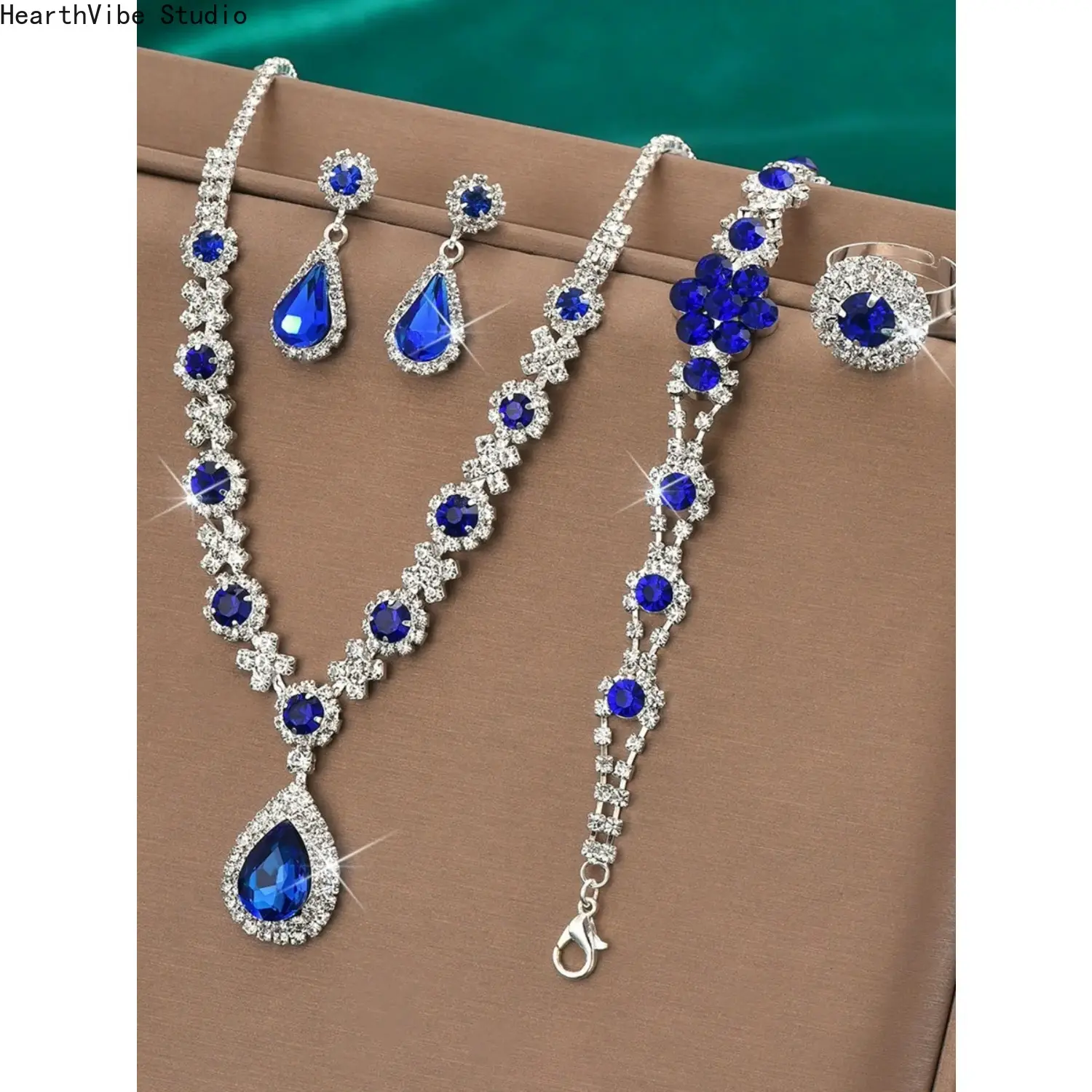 Women's 4-Piece Jewelry Set - Elegant Emerald Green Cushion Cut Crystal Necklace, Earrings, Bracelet, Ring - Sports & Outdoor Accessory for Parties, Four Pieces, Crystal Set
