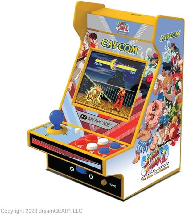 Street Fighter II Nano Player Pro Portable Retro Arcade (2 GAMES IN 1) [PORTABLE MICROE ARCADE PLAYER]