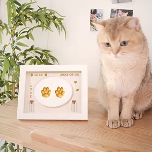 Deluxe Gold Pet Paw Print Ink Pad Kit with Photo Frame, Clean Touch Golden Dog Paw  Print Stamp Pad, Luxury Keepsake Memorial Gift for Dogs and Cats, Memory Imprint Set