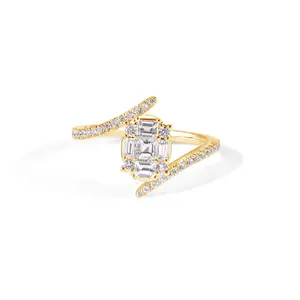 18K Gold Oval Ring with 0.75 Carat Diamonds - Timeless Sparkle & Elegant Design for Everyday Luxury