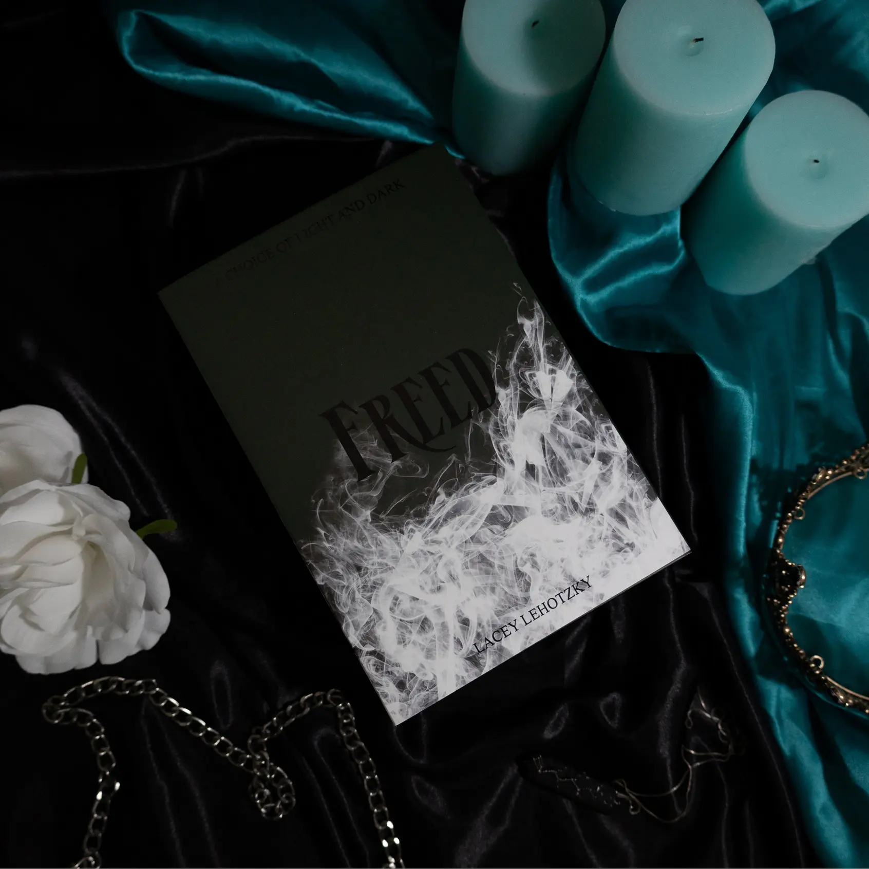 Freed Luxe Edition - A Choice of Light and Dark book 4