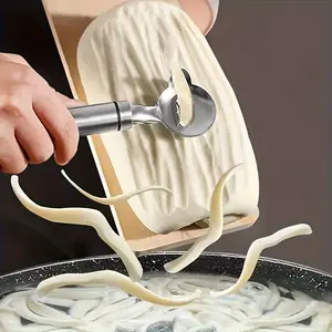 2pcs Noodle cutter, manual noodle cutter, restaurant kitchen gadget