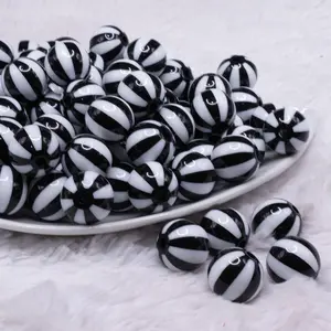 16mm Black and White Beach Ball Bubblegum Beads