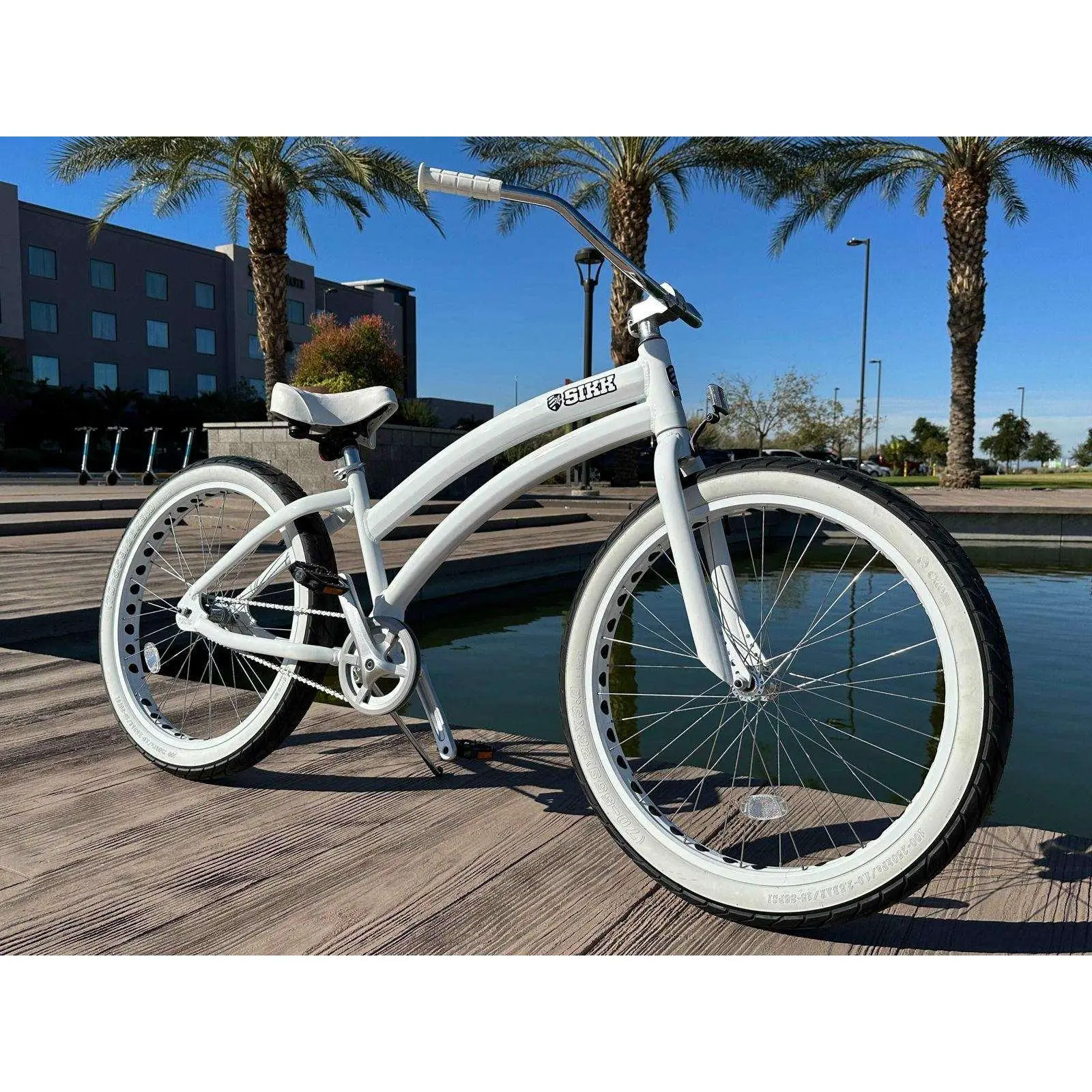 Ladies SIKK Wide Ride SS Aluminum Frame Single Speed White Frame White Wheels Whitewall Tires