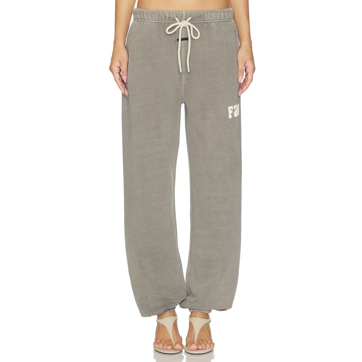 Fear of God ESSENTIALS Classic Fleece Sweatpant in Washed Seal