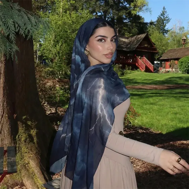 2026 Design Printed Hijabs Premium Watercolor Women Headscarf Soft Scarf Shawl Suitable For Daily Abaya Accessories Women Veil