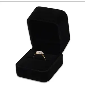 Black Velvet Ring Box – Luxury Soft Velvet Jewelry Gift Box for Engagement, Wedding, Proposal & Storage (2.5″ Square)