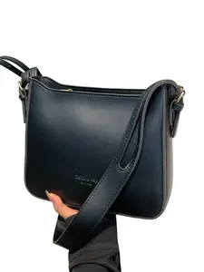 Elegant Women's Shoulder Bag with Adjustable Strap, Versatile Large Capacity Crossbody Bag for Daily Commute, Trendy Commuting Bag, Fashionable Crossbody Bag, Stylish and Unisex Design, Crossbody Purse