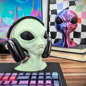 Alien Headphone Stand - Fantasy Headset Holder - Gaming Accessories - Office Décor