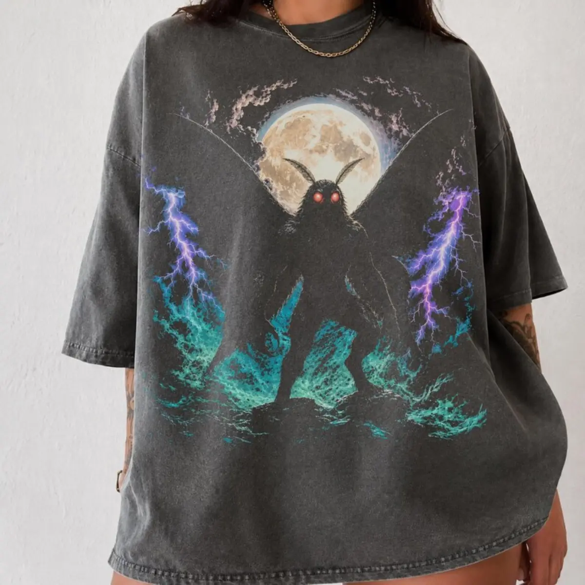 Comfort Colors Cryptid Mothman Shirt, Vintage Weirdcore Graphic Tee, Retro Paranormal Horror T-Shirt, Gothic Moon Monster Tee  Womenswear
