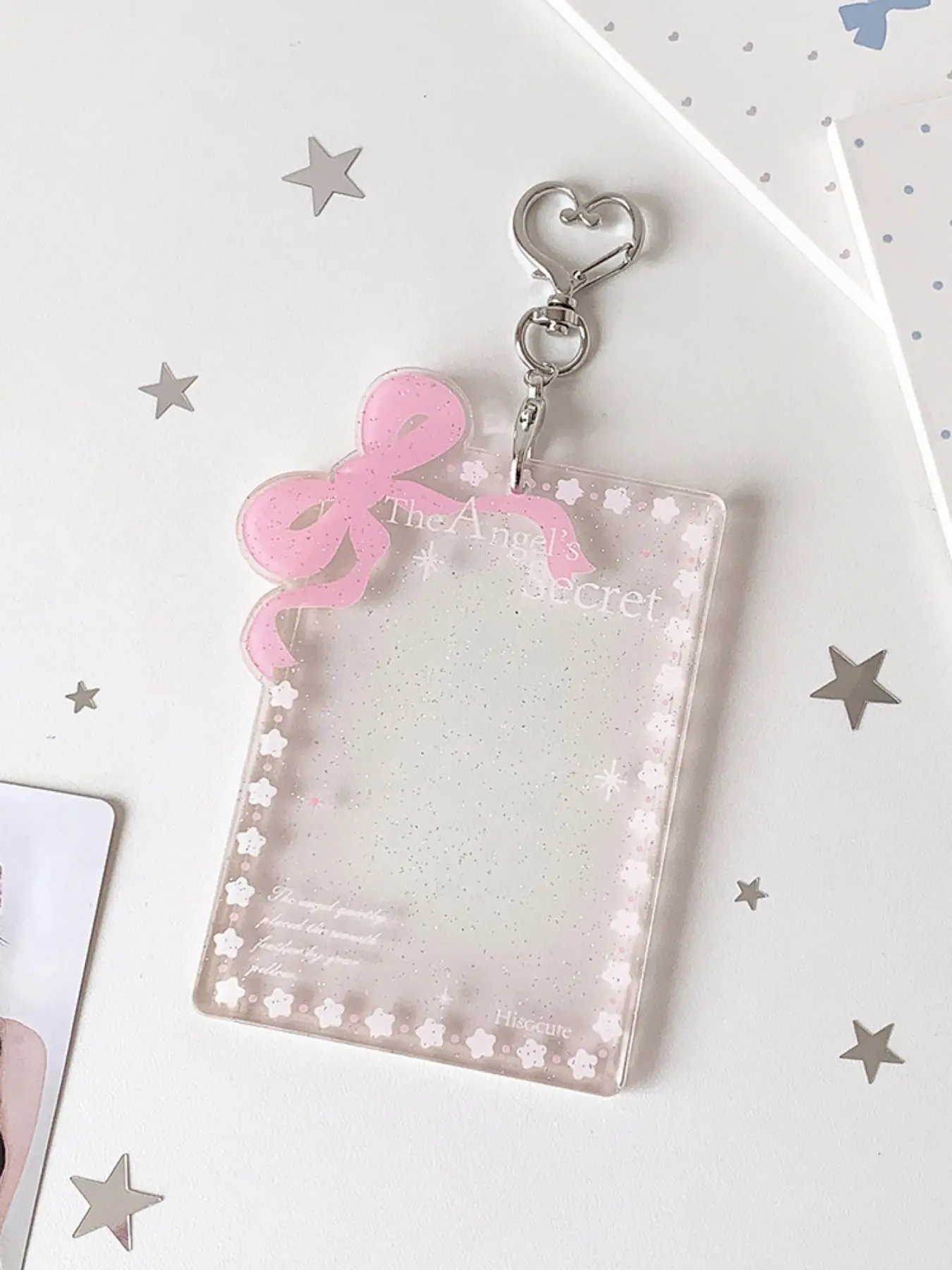 Bow Card Holder, Id Badge Holder, Badge Accessories, Star Merchandise Small Card Storage Display Case, Three-Inch Polaroid Protector, Hanging Accessory, Acrylic Id Holder