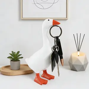 Magnetic Goose Key Holder, Resin Goose Statue for Key Hanger, Kawaii Duck Magnetic Figurines, Funny Keychain Hanging Rack for Home Office Table Decor, Housewarming Gifts for Women Men