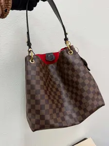 Pre-owned Louis Vuitton leather Crossbody Bags Louis Vuitton