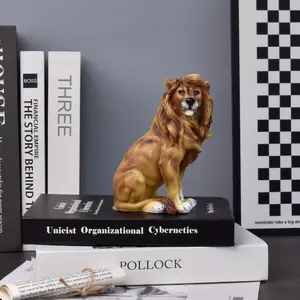 Luxury Lion Resin Figurine, Office Bookshelf Decor, Creative Home Desktop Animal Ornament, Living Room Entrance Decoration
