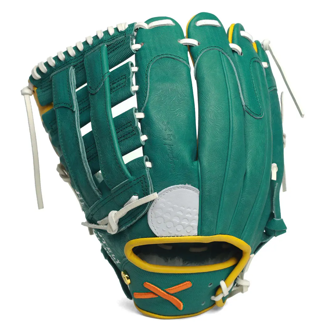 LHT (Left Hand Thrower)