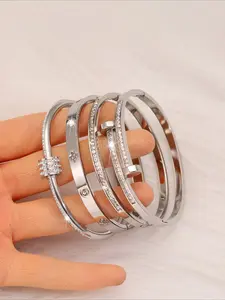 4pcs Exquisite and Fashionable Stainless Steel Trendy Stack Bangle Bracelet Set - Simple and Elegant Geometric Pattern Design, Suitable for Daily Commuting, Party Parties, and Date Scenarios, Ideal Birthday Gift for Her