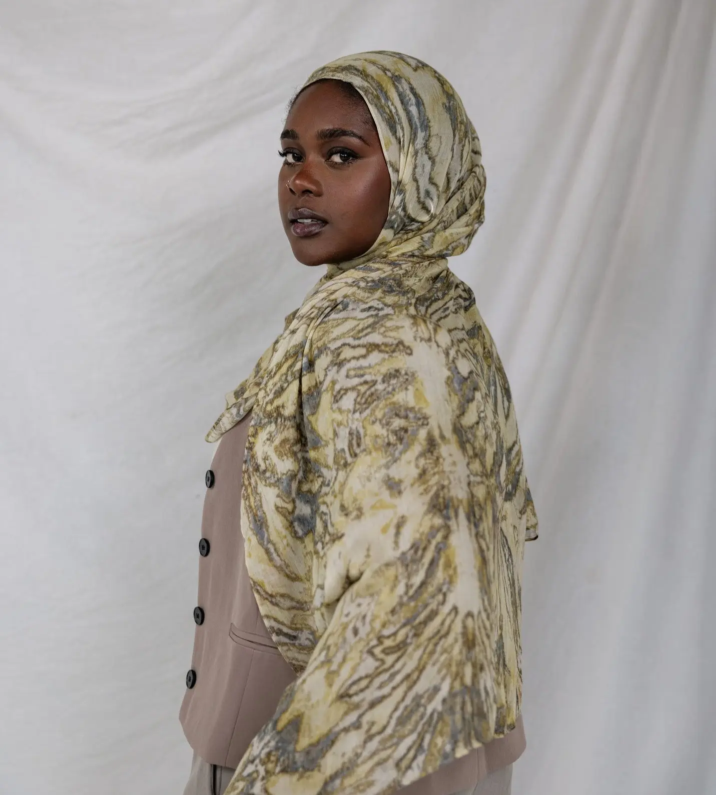 VELA Women's Palm Dunes Print Modal Hijab - Lightweight Square Scarf for Modesty and Versatile All Seasons Wear, Muslim, Hijabi Fashion