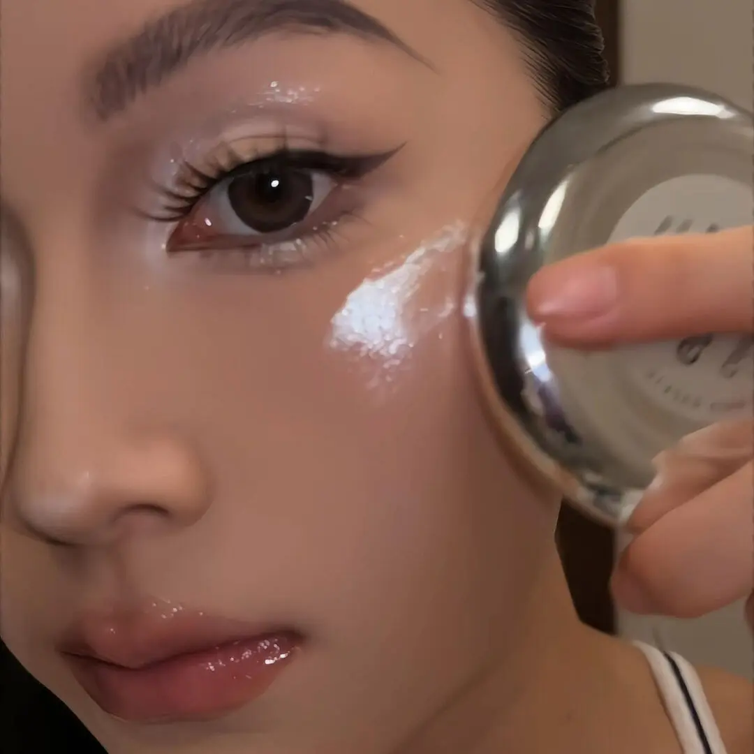 KAKASHOW 3 colors optional single color large capacity 10g natural luster delicate luster long-lasting non-fading face and body brightening cream party, stage, date essential glow seeker Glowy Highlighter