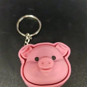 3d printed pig clicker keychain