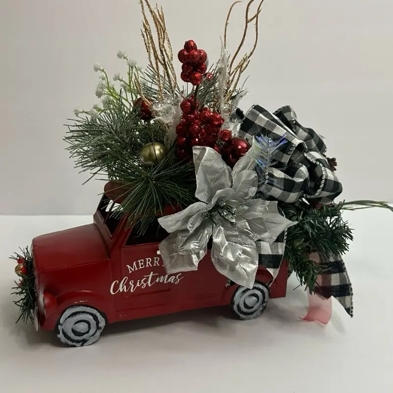 Adorno Navideño Red Truck with Merry Christmas Sign and Festive Decorations for Holiday Decor