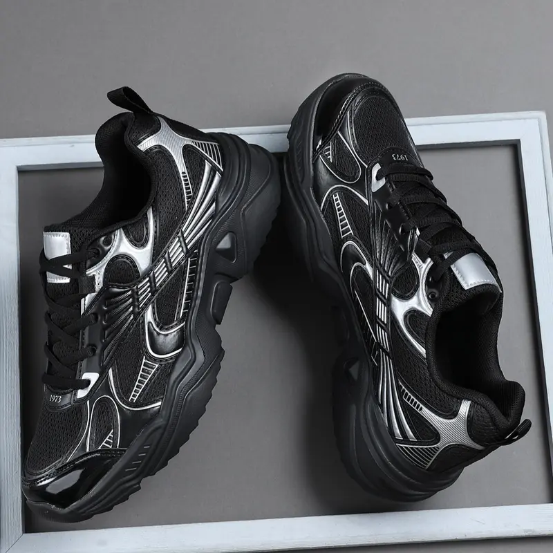 Men's Lightweight Sporty Running Shoes, Breathable Low-Top, Shock-Absorbing Rubber Sole, Ideal for Casual and Training Wear