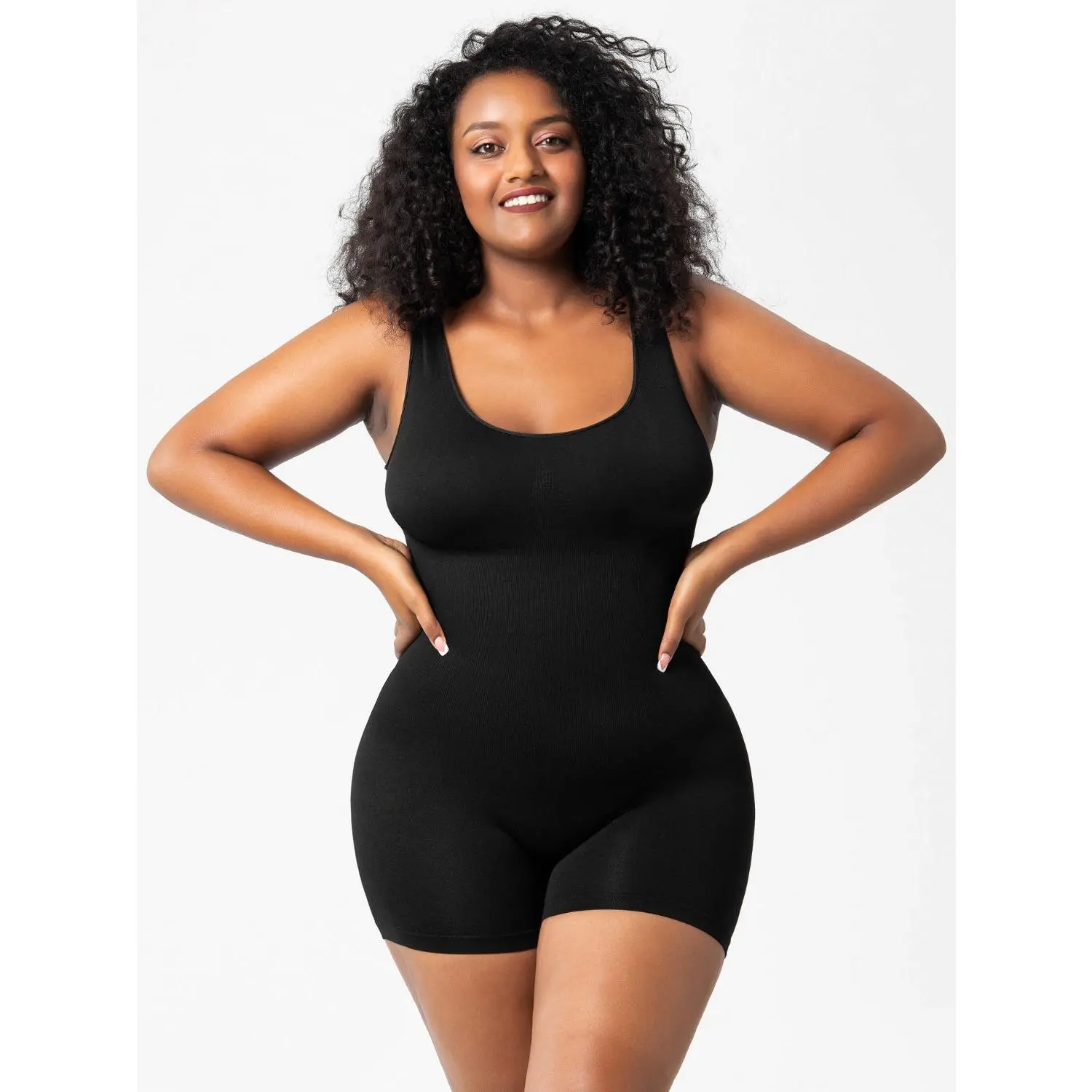 Black Scoop Neck Wide Strap Shaping Romper - Basic Womenswear Bodysuit for Comfort and Style