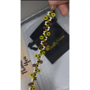 🌹rose, 🌻sunflower & bees 🐝 daisy bracelet