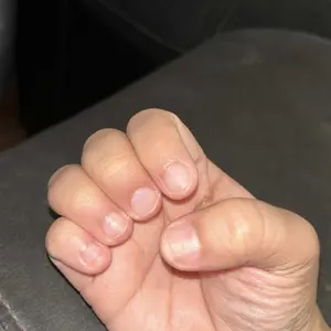 Product Review of Radiant Cosmetics Nail Growth Oil - 100% Organic, Moisturizing, Growth, Strengthening, and Brightening Formula with Vitamins and Fatty Acids for Overall Nail Health from D**a