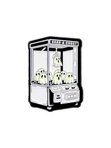 Ghost Doll Machine Enamel Brooch Pin, Vintage Cute Badge, Fashion Punk Pin, Perfect for Bags, Clothing, Hats, Halloween Party Gift, Hat Pins