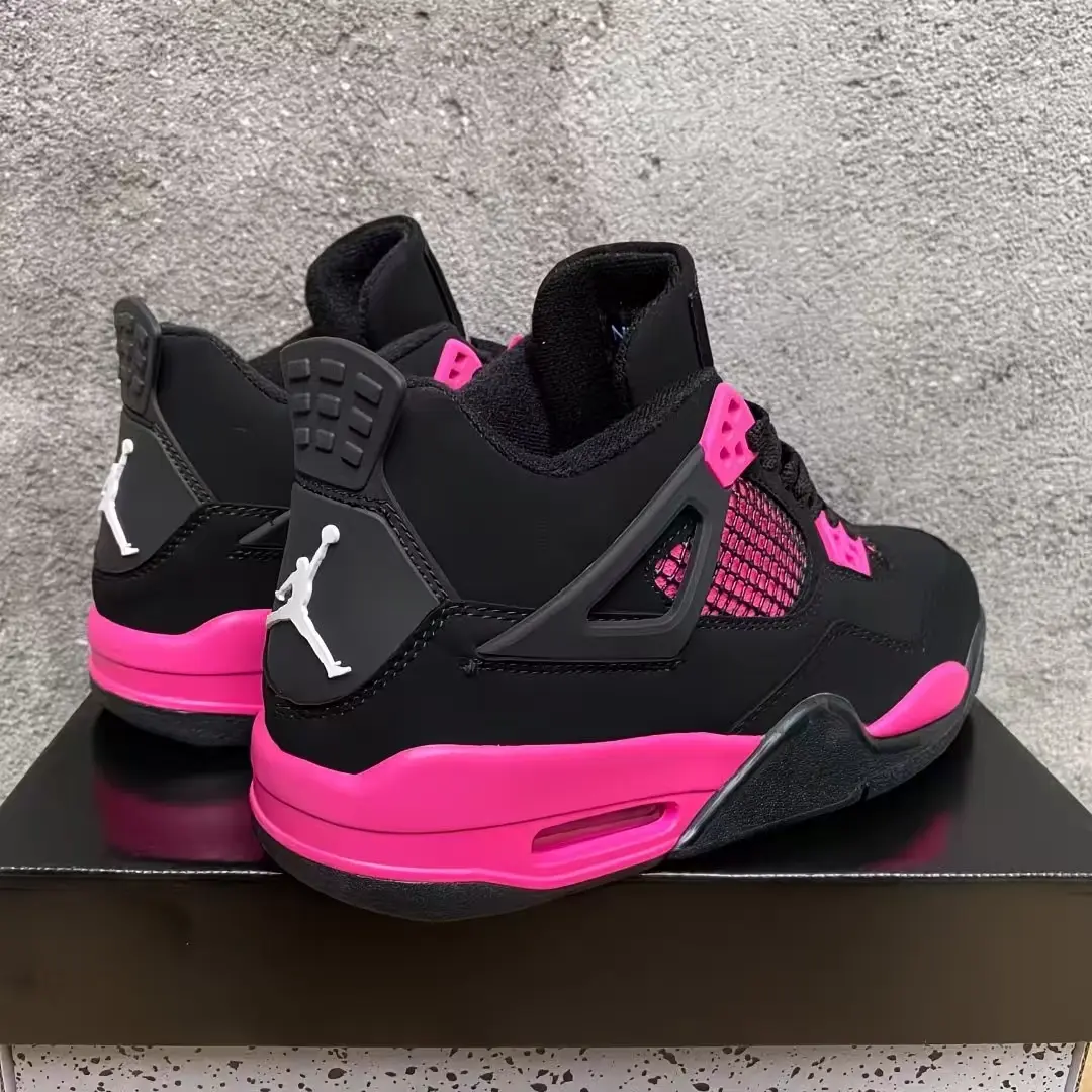 Black‑Hot‑Pink Spliced Nubuck Mid‑Top Basketball Shoes Flexible Midsole Unisex Retro Commute Fitness Trendy Sneakers