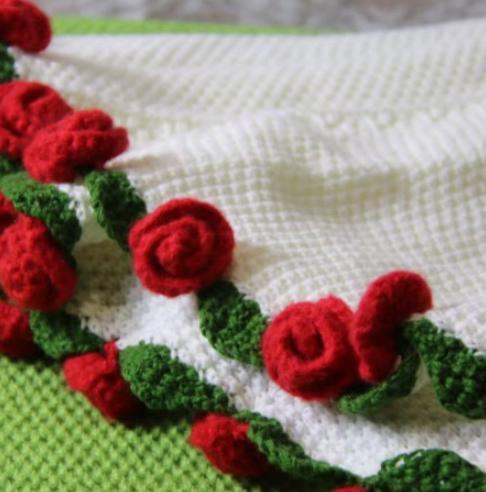 Crochet Flower Hand Woven Blanket, Pure Handmade Blanket,Turned into bouquet of flowers , a special gift for mother, elder , and your love