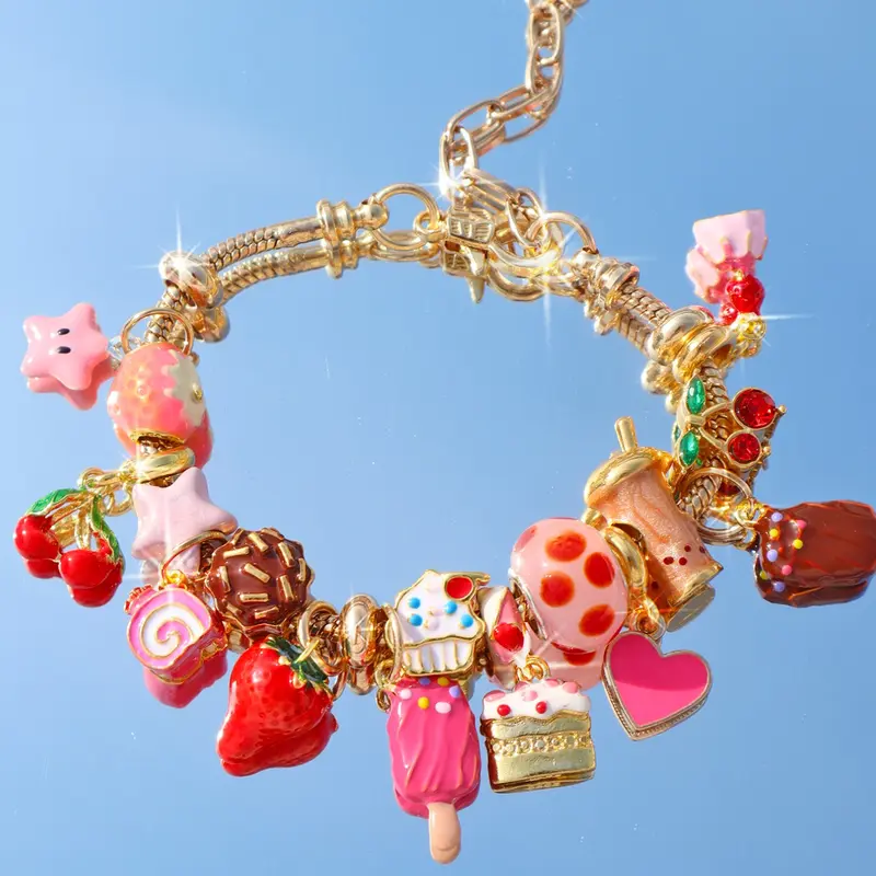 Cute Strawberry Cake Charm Bracelet, Ice Cream Cake Bracelet, Heart Cherry Strawberry DIY Bracelet, Realistic Food Chocolate Ice Cream Bracelet, Dessert Accessory, Fashion Bracelet, Hand Chain Jewelry, Cute Bracelets