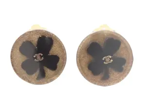 Pre-owned Four Leaf Clover 2001 Clip On Earrings CHA.J.1125