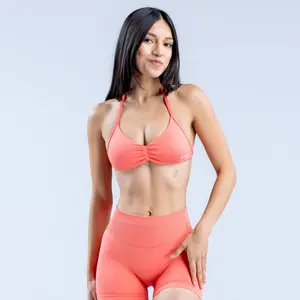 DFYNE Impact Strappy Bra & Short Set – Seamless Booty-Lifting Gym Outfit for Women