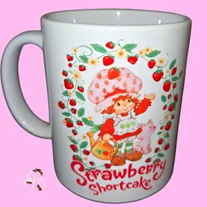 strawberry shortcake mug 15 oz Drinkware